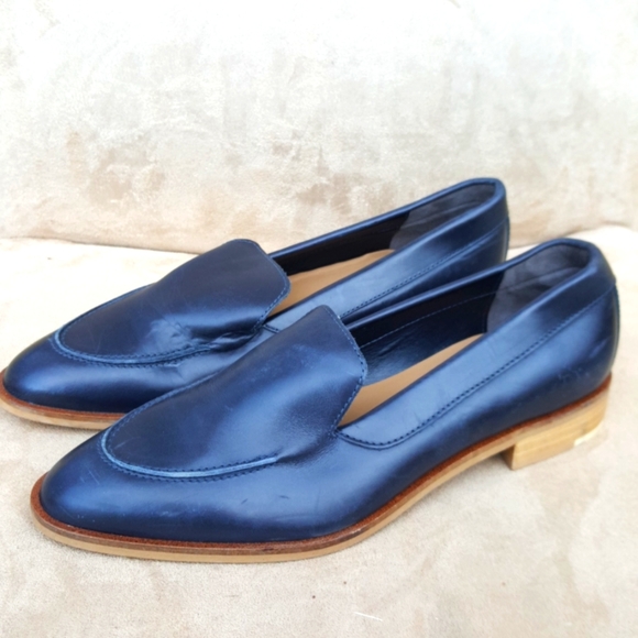 Everlane Modern Loafer - Picture 2 of 7